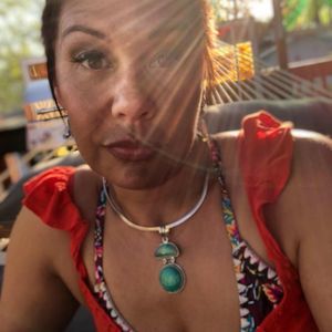 Meet your Posher, Teri